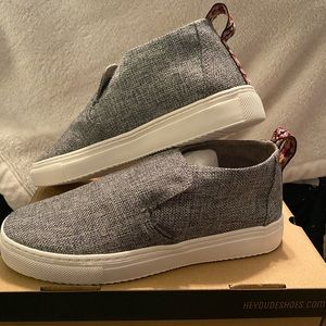 NWT Hey Dude Women’s Peyton Shoes